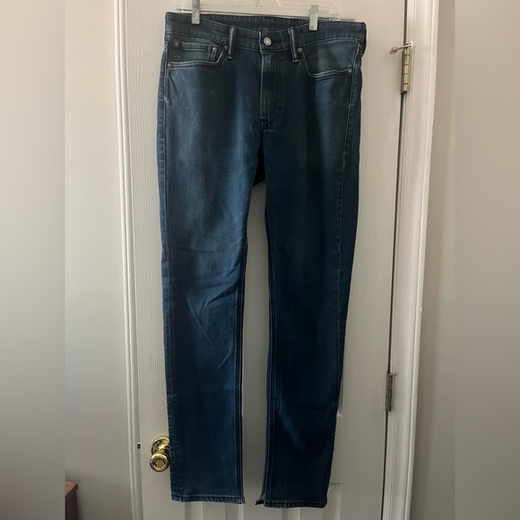 Levi's Other - Men’s Levi 511 Jeans
